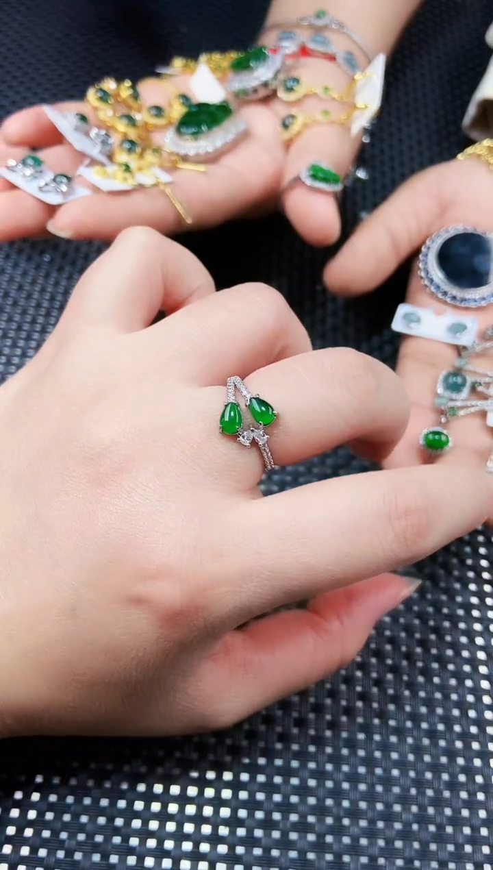 【闪购商品】翡翠戒指未镶嵌111111111