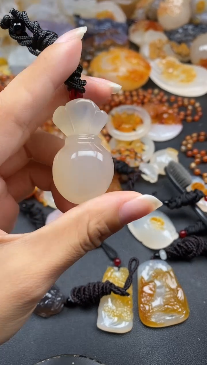 未镶嵌1玛瑙/玉髓余***就ll