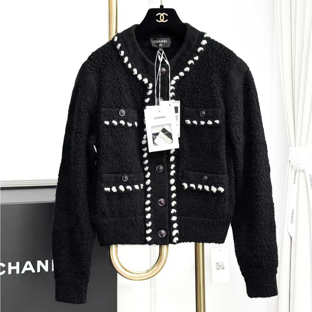 99新 Chanel/香奈儿 38码22B黑色拼白色滚边四口袋长袖外套 