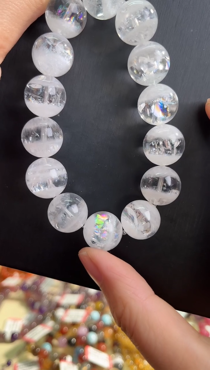 【闪购商品】水晶手链未镶嵌7多样性发其一16+