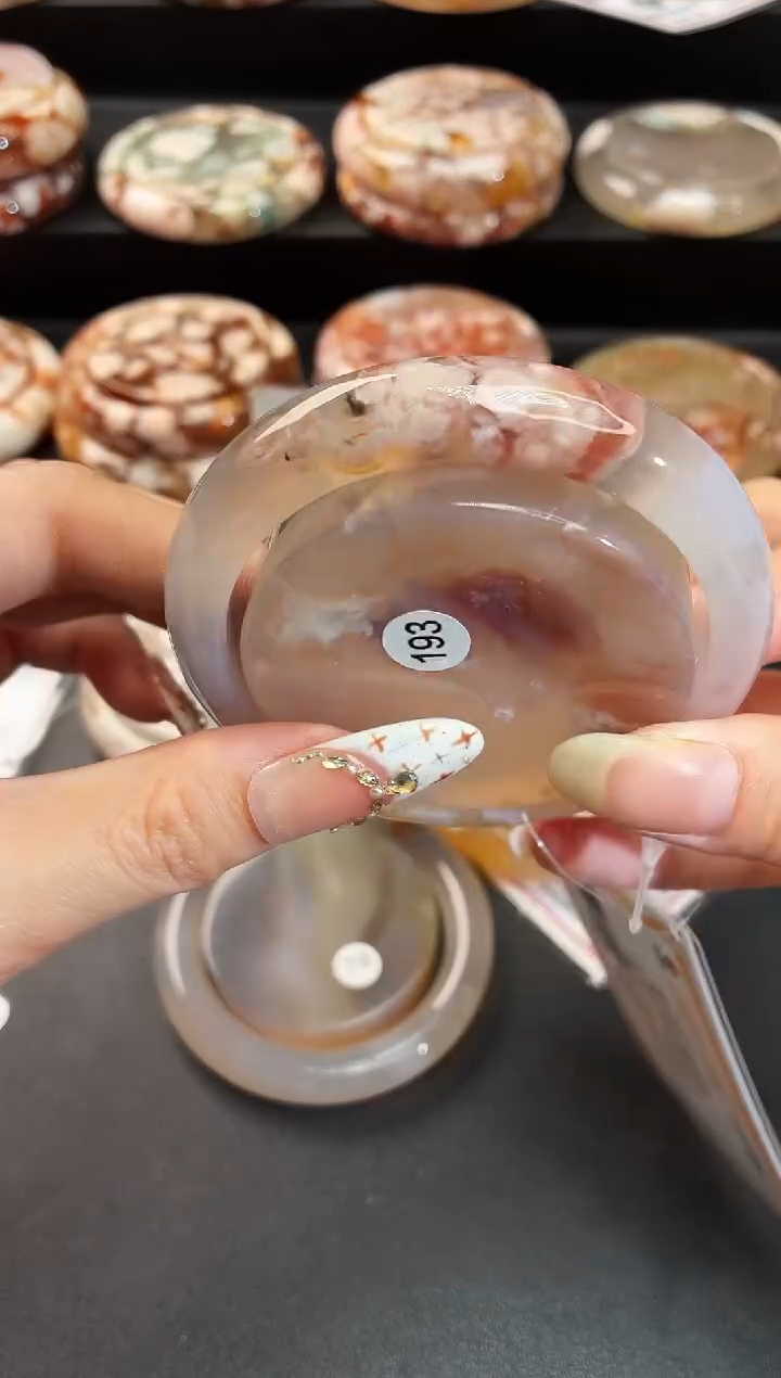 手镯玛瑙/玉髓未镶嵌石英质玉57圈56/57带(赠送镯心)