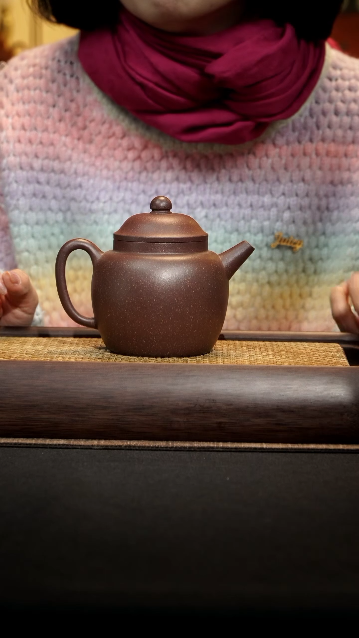 【闪购商品】紫砂茶壶大炮瓶 共生矿1350cc