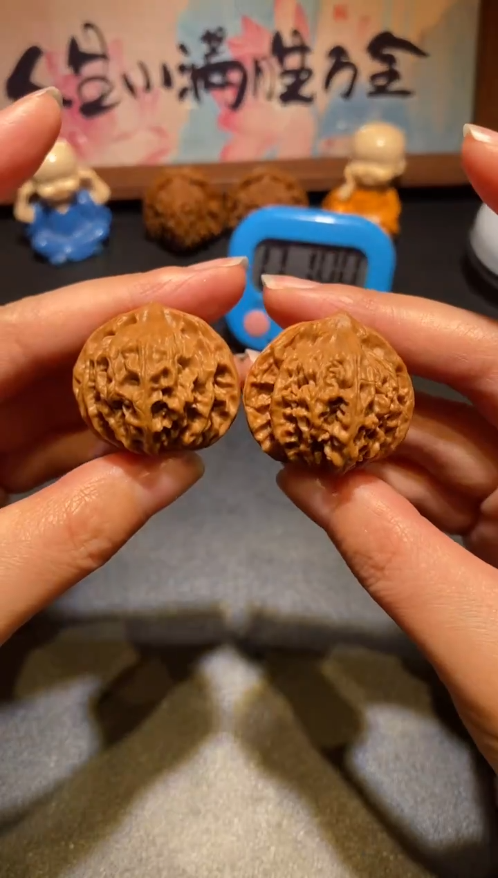 吊坠文玩核桃9号血灯笼35尺精品