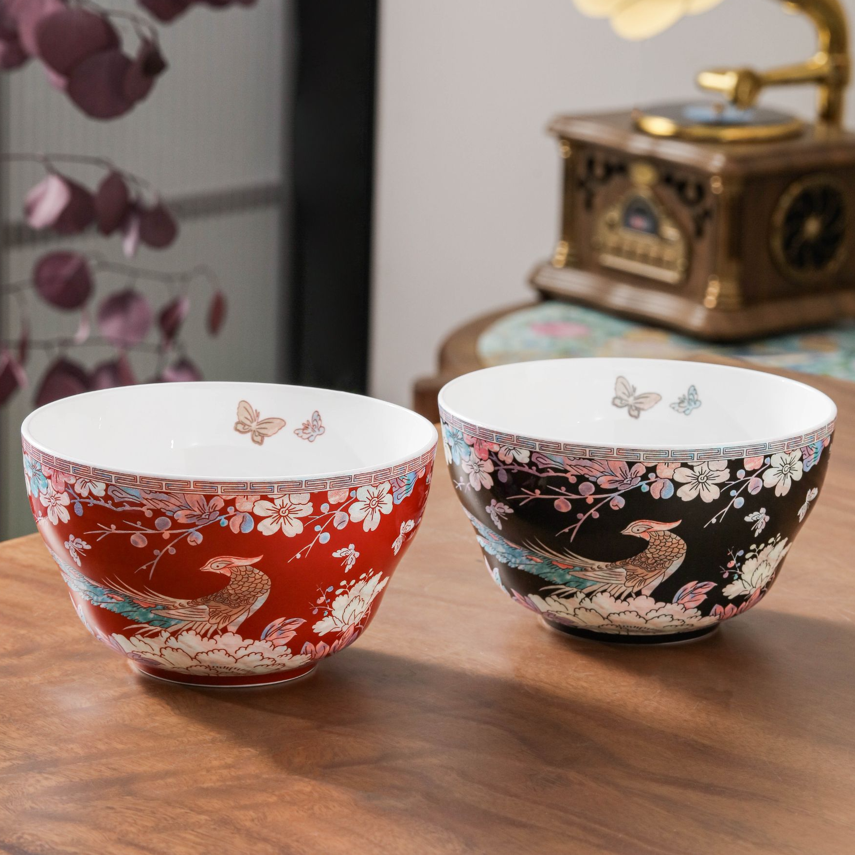 【奇居家居】螺钿工艺骨瓷灵羽和鸣6寸面碗黑红2个装#F9916 D12-1