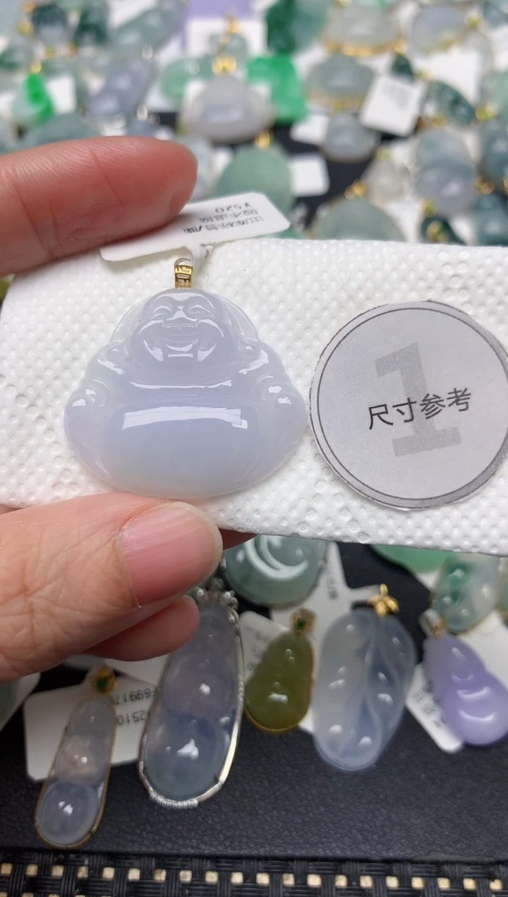 颈饰18K金镶嵌翡翠天然缅甸A货翡翠