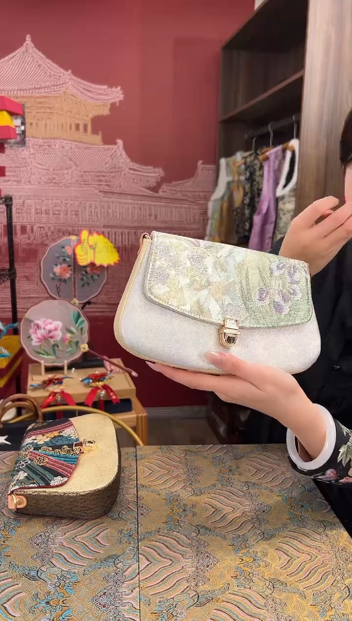 【闪购商品】刺绣非遗绒花（发饰）