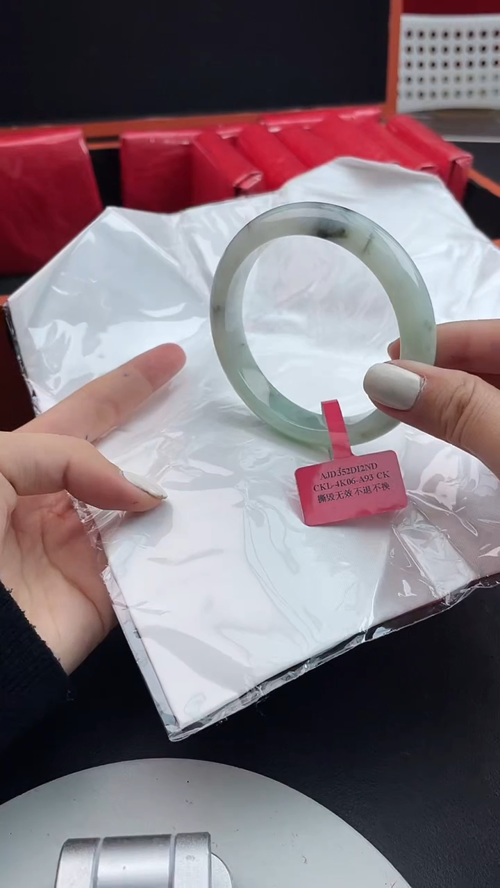 【闪购商品】翡翠手镯未镶嵌22翡翠手镯