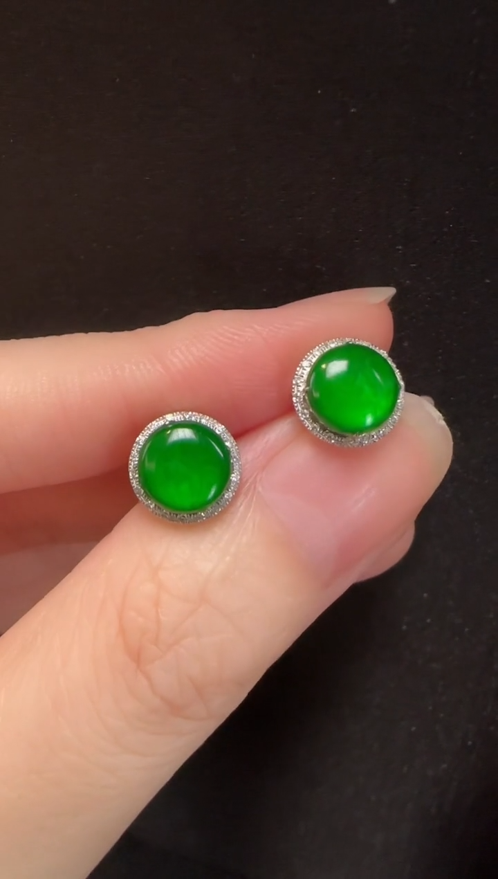 18K金镶嵌翡翠耳饰327无事牌一对