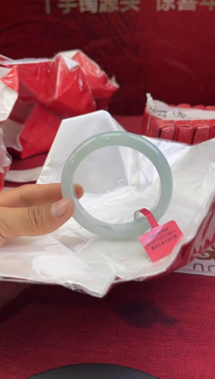 【闪购商品】翡翠手镯未镶嵌5翡翠手镯