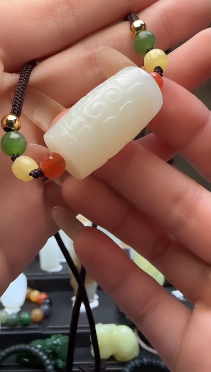 【闪购商品】和田玉白玉回纹未镶嵌吊坠