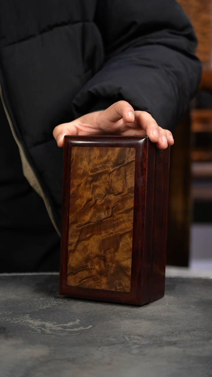 【闪购商品】檀香紫檀（小叶紫檀）木雕018号紫包金精工天地盖首饰盒