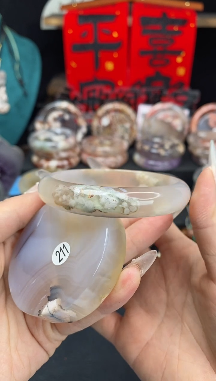 【闪购商品】石英质玉手镯（圆镯）未镶嵌60