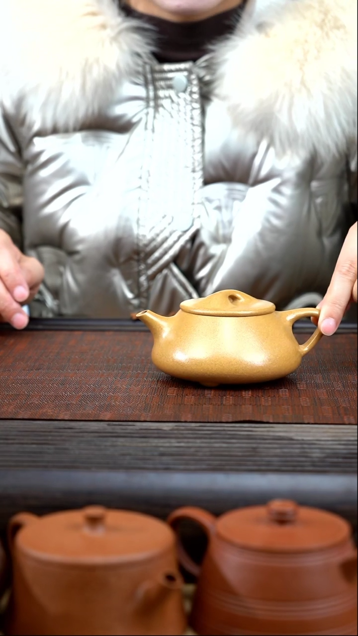 【闪购商品】紫砂茶壶黄金段手磨粗纱剑流石瓢微瑕不退不换