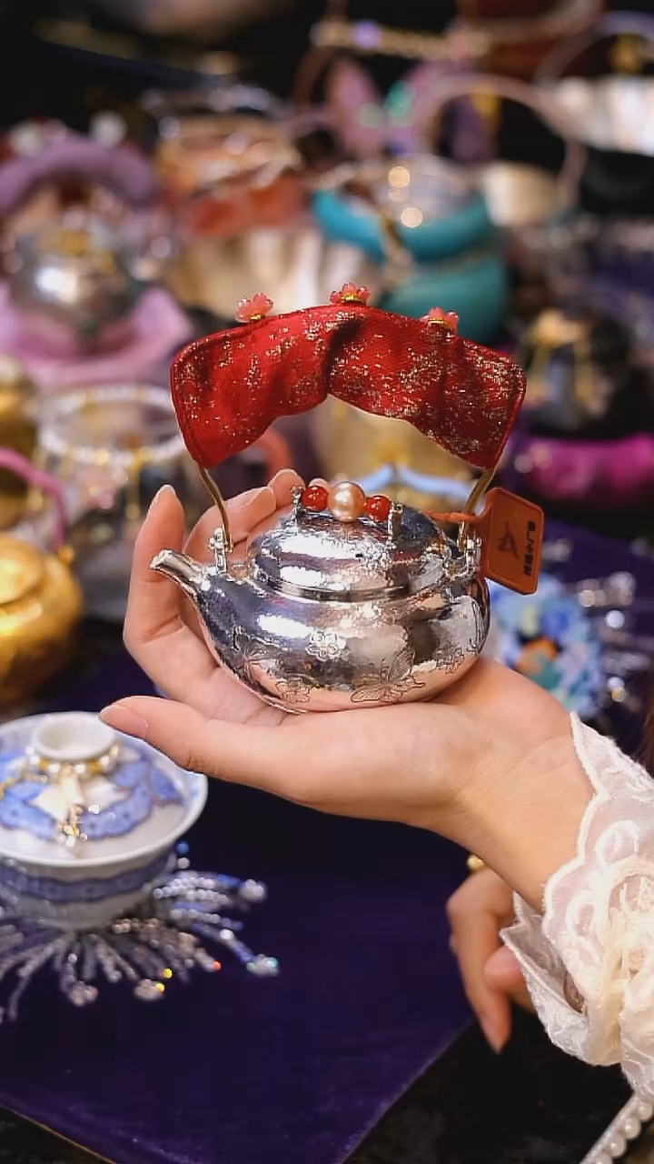 【闪购商品】摆件山怂阿卿直播间@@qb蜂鸟不带帽