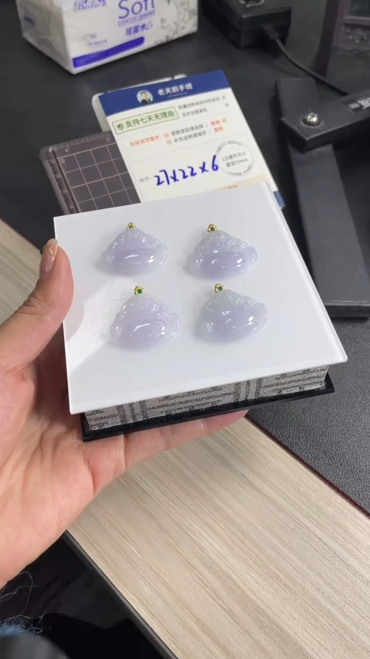 【闪购商品】翡翠颈饰18K金镶嵌翡翠佛公19/多样性发其一CP