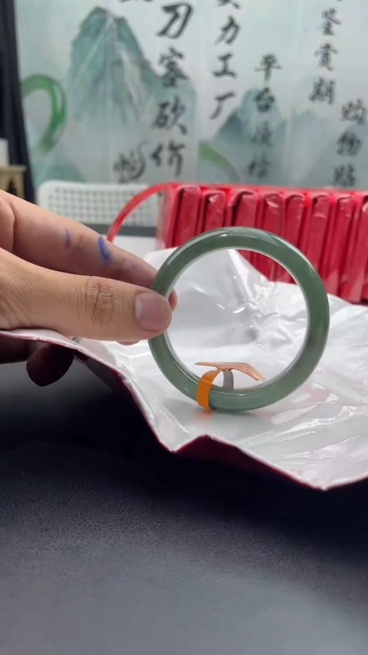 【闪购商品】翡翠手镯未镶嵌20翡翠手镯