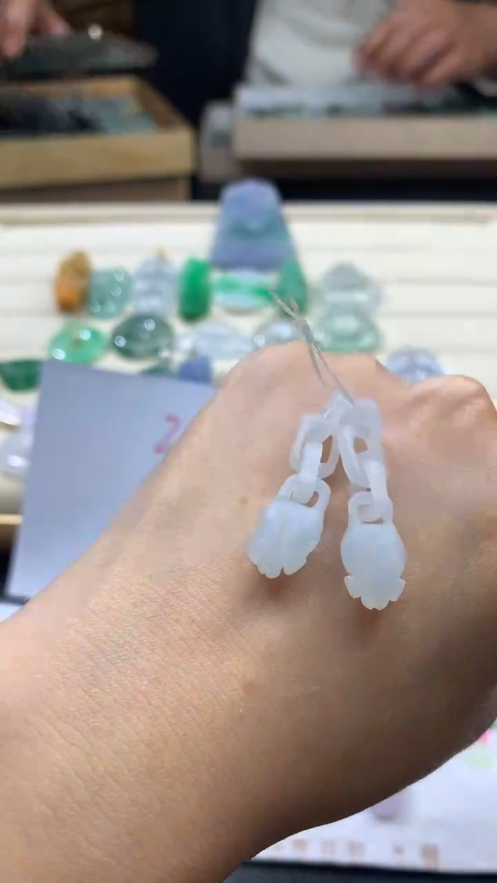 【闪购商品】定制翡翠未镶嵌翡翠