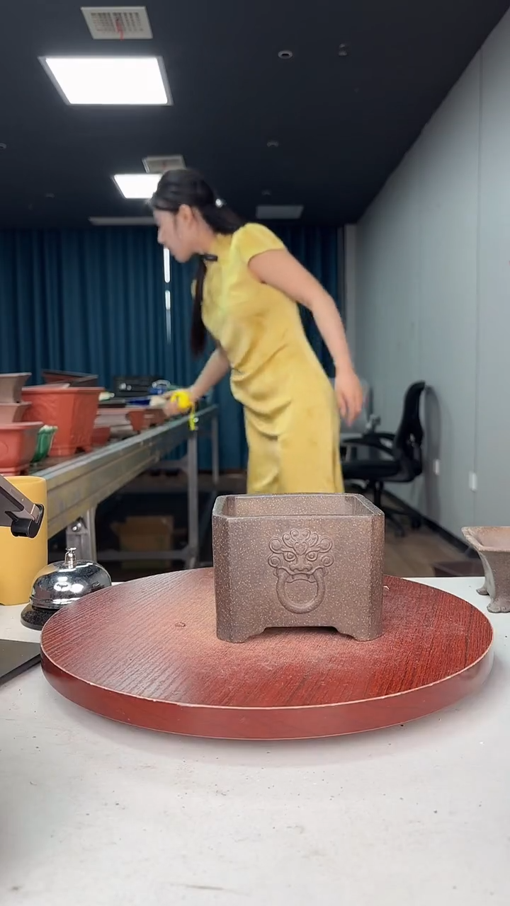 紫砂花盆浅草紫砂花盆