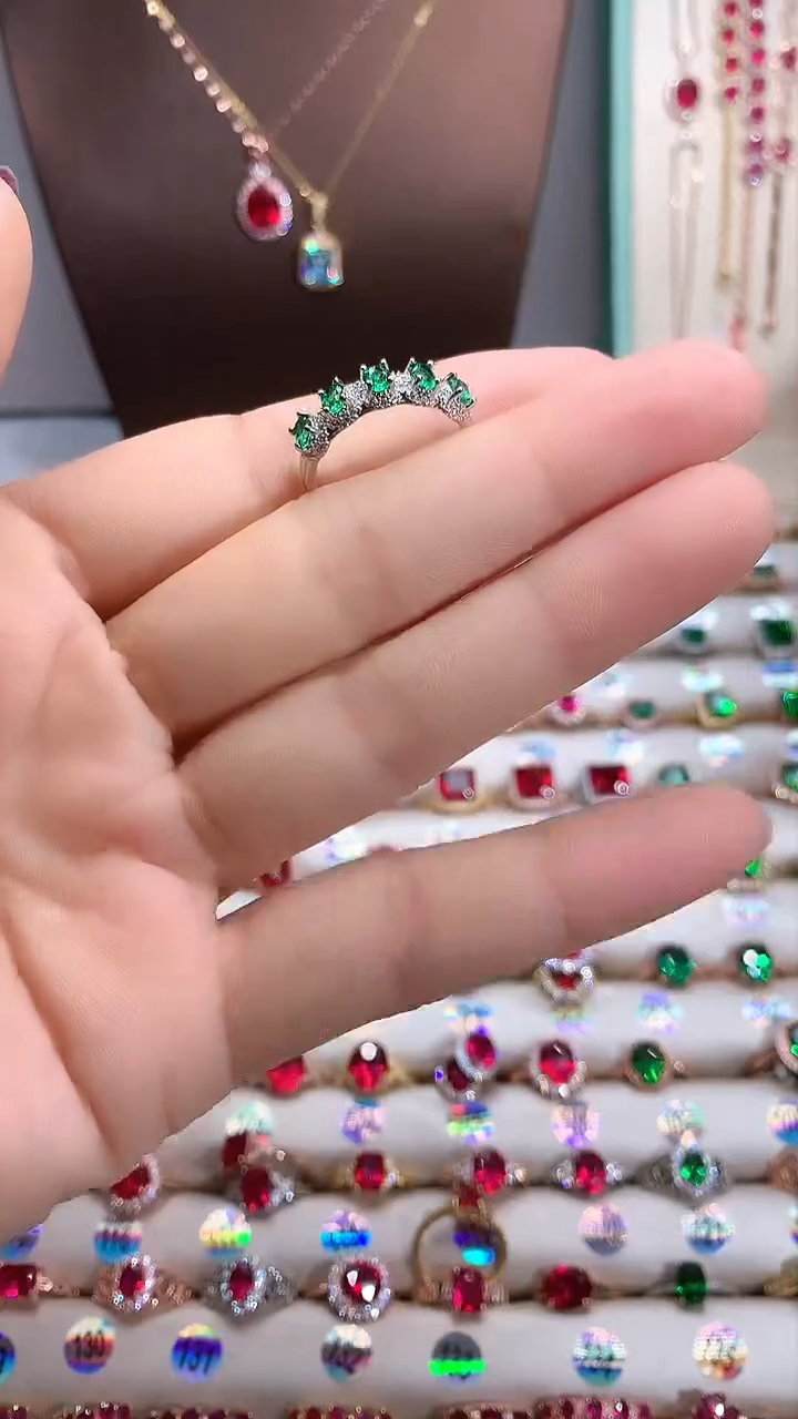 【闪购商品】透辉石戒指银S925镶嵌银色