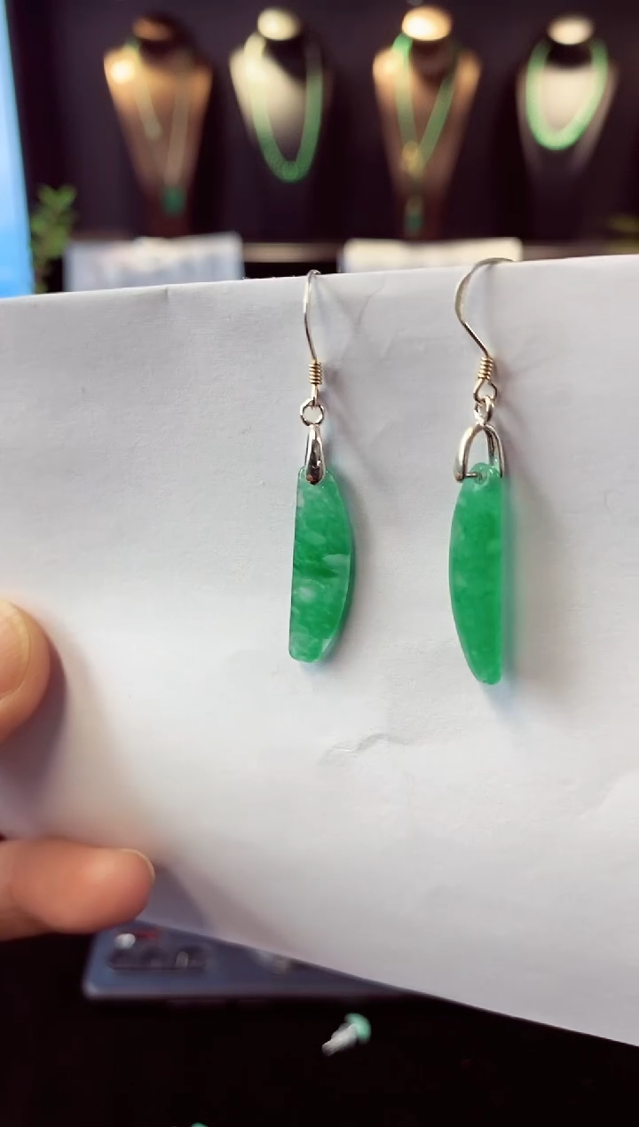 【闪购商品】石英质玉耳坠未镶嵌耳坠