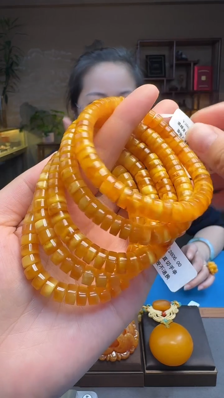 手链琥珀未镶嵌天然保真蜜蜡直切手串（多样发其一）