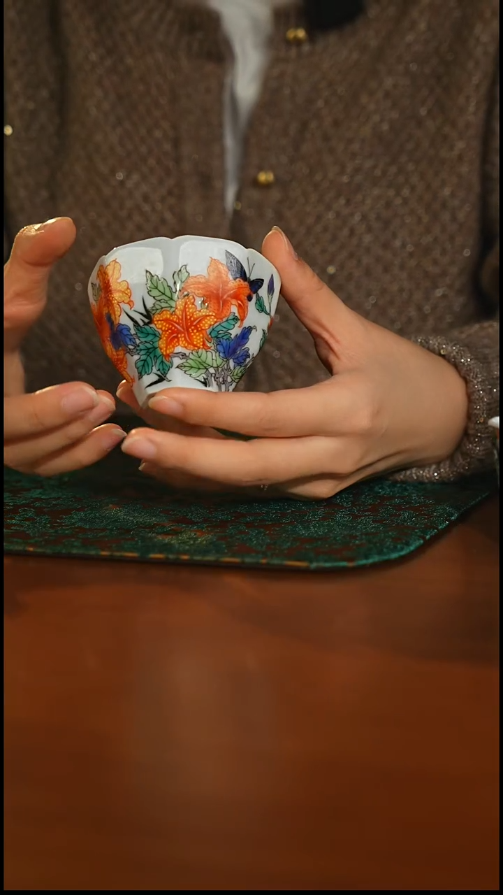 瓷片古悦和风百合海棠杯