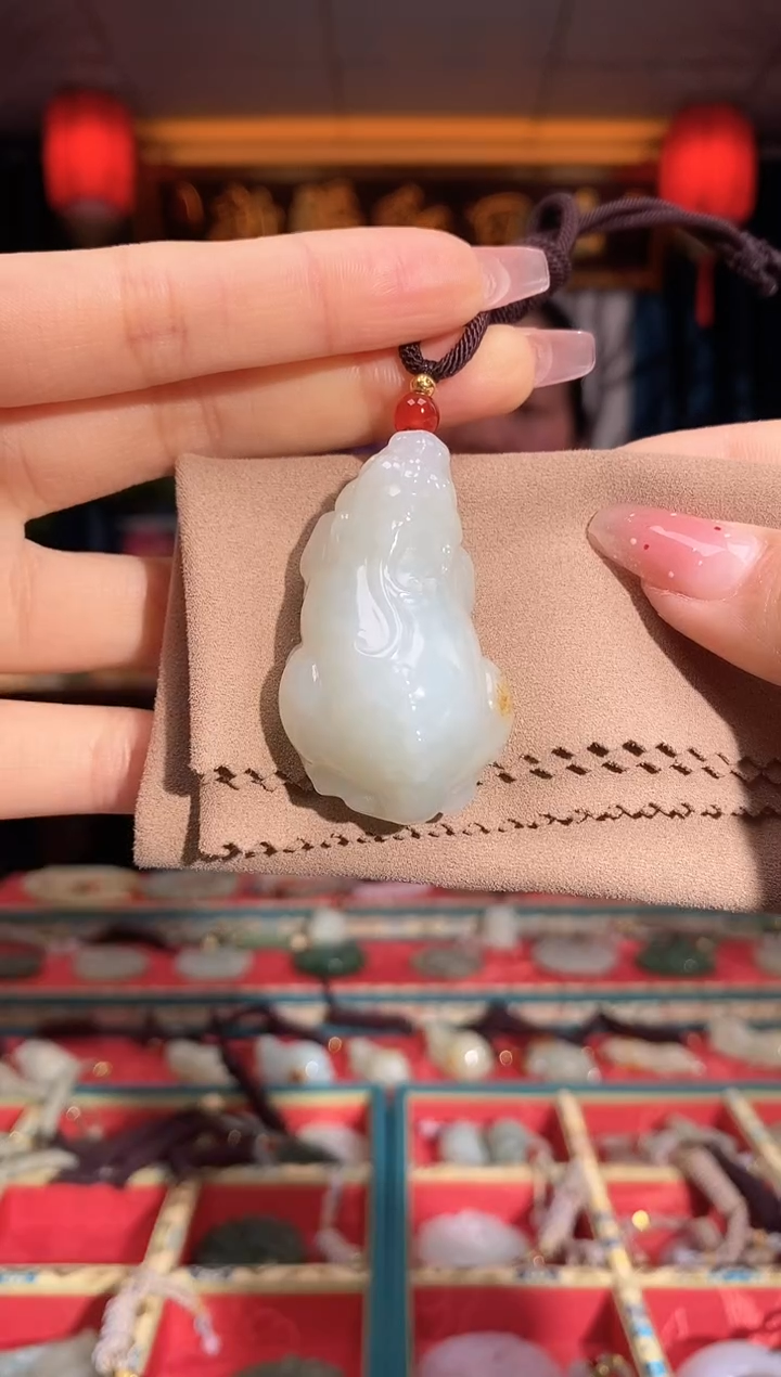 【闪购商品】和田玉颈饰未镶嵌貔貅