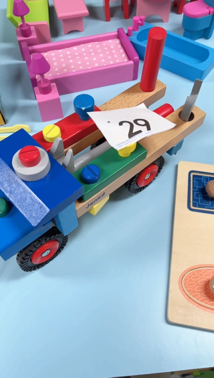 木蓝色螺丝工程车29