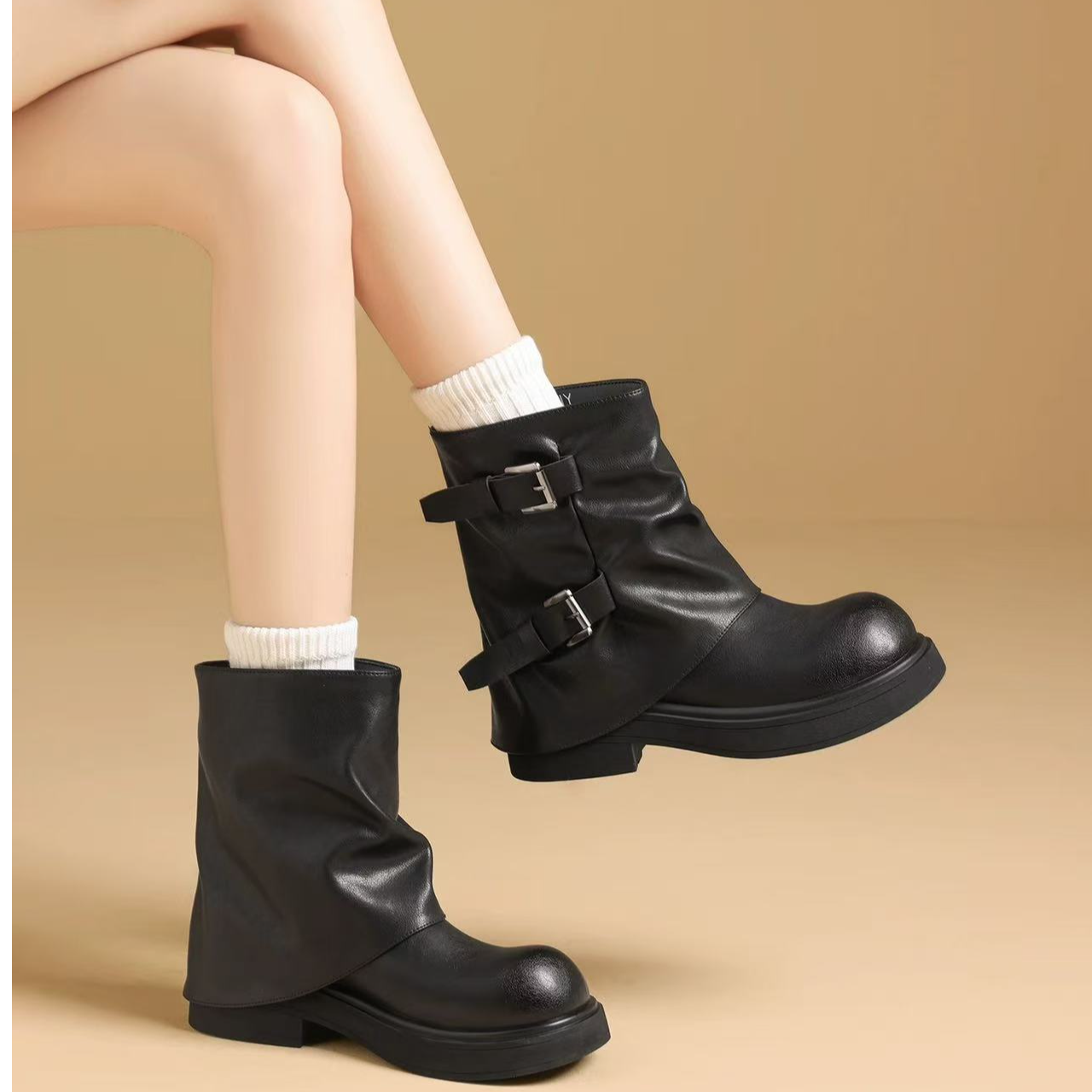 英伦风时尚百搭裤管靴女2025秋冬新款小个子增高显瘦堆堆靴马丁靴