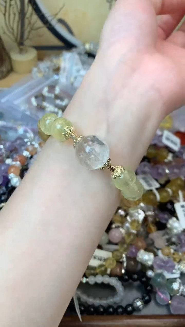 【闪购商品】黄晶手链未镶嵌368手串