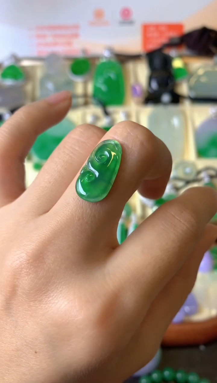 【闪购商品】定制翡翠未镶嵌1裸玉（客户意向镶嵌）