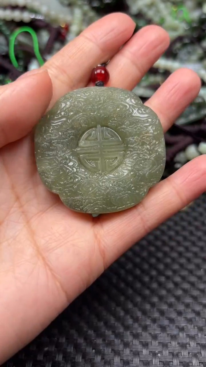 【闪购商品】和田玉颈饰未镶嵌.