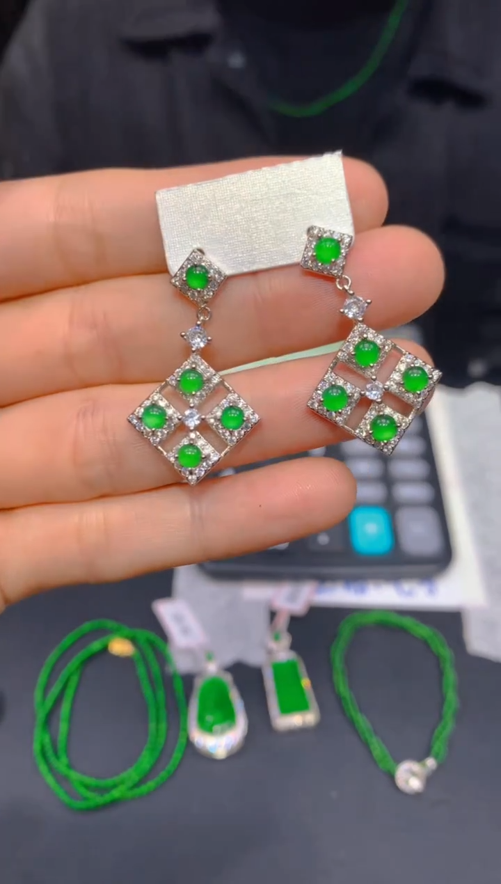 【闪购商品】定制翡翠未镶嵌182多样性发货（发其一）