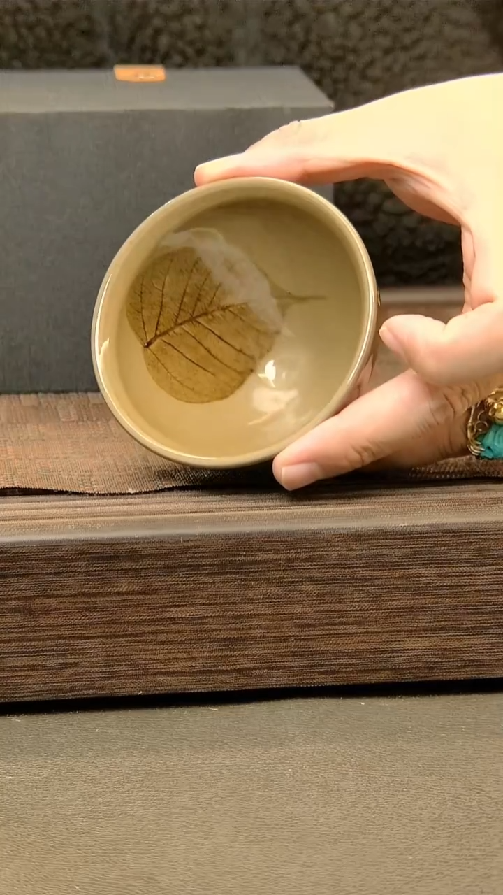 茶盏219=.。。。。。。。。