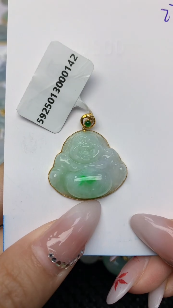 【闪购商品】翡翠颈饰18K金镶嵌天然翡翠A货