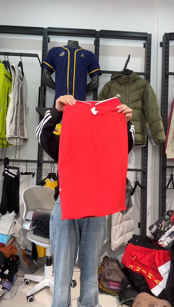 3589闪购编码 Nike/Jordan运动卫衣裤以直播间过款为准 尺码  s