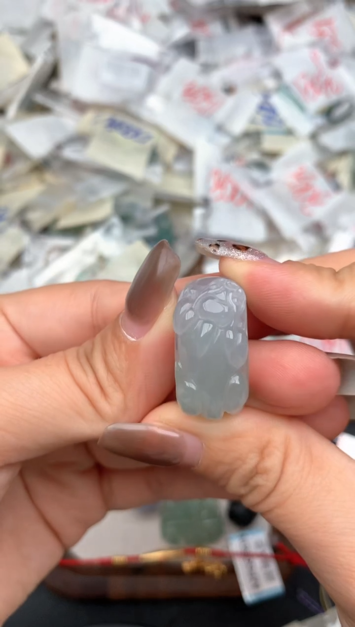 未镶嵌挂件翡翠一