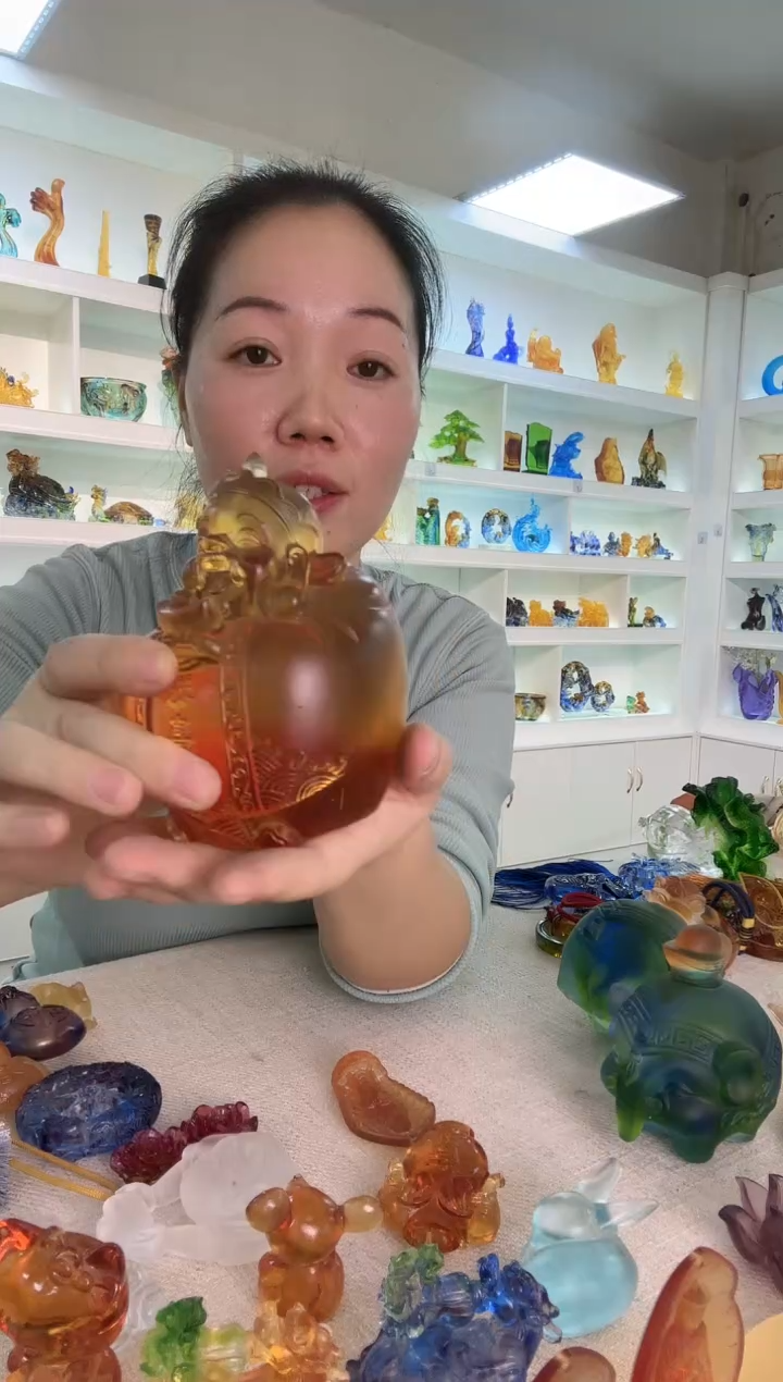 手工艺品琉璃财神