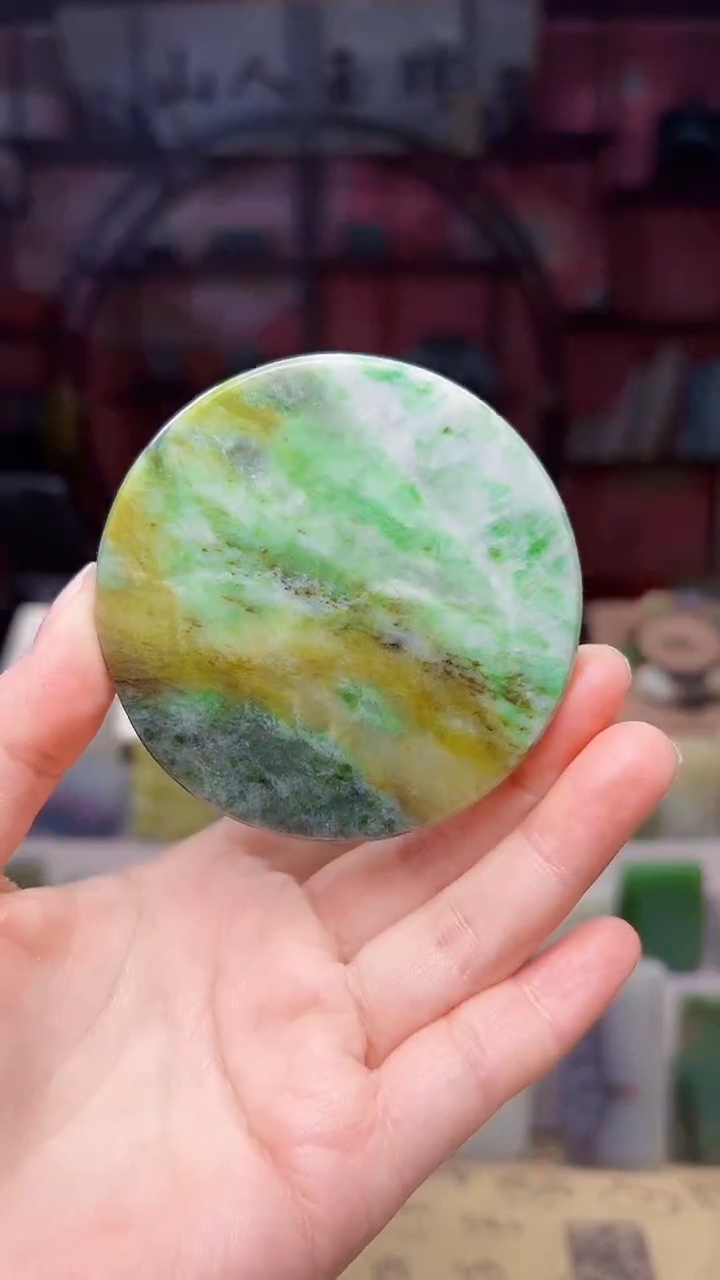 未镶嵌独山玉颈饰53