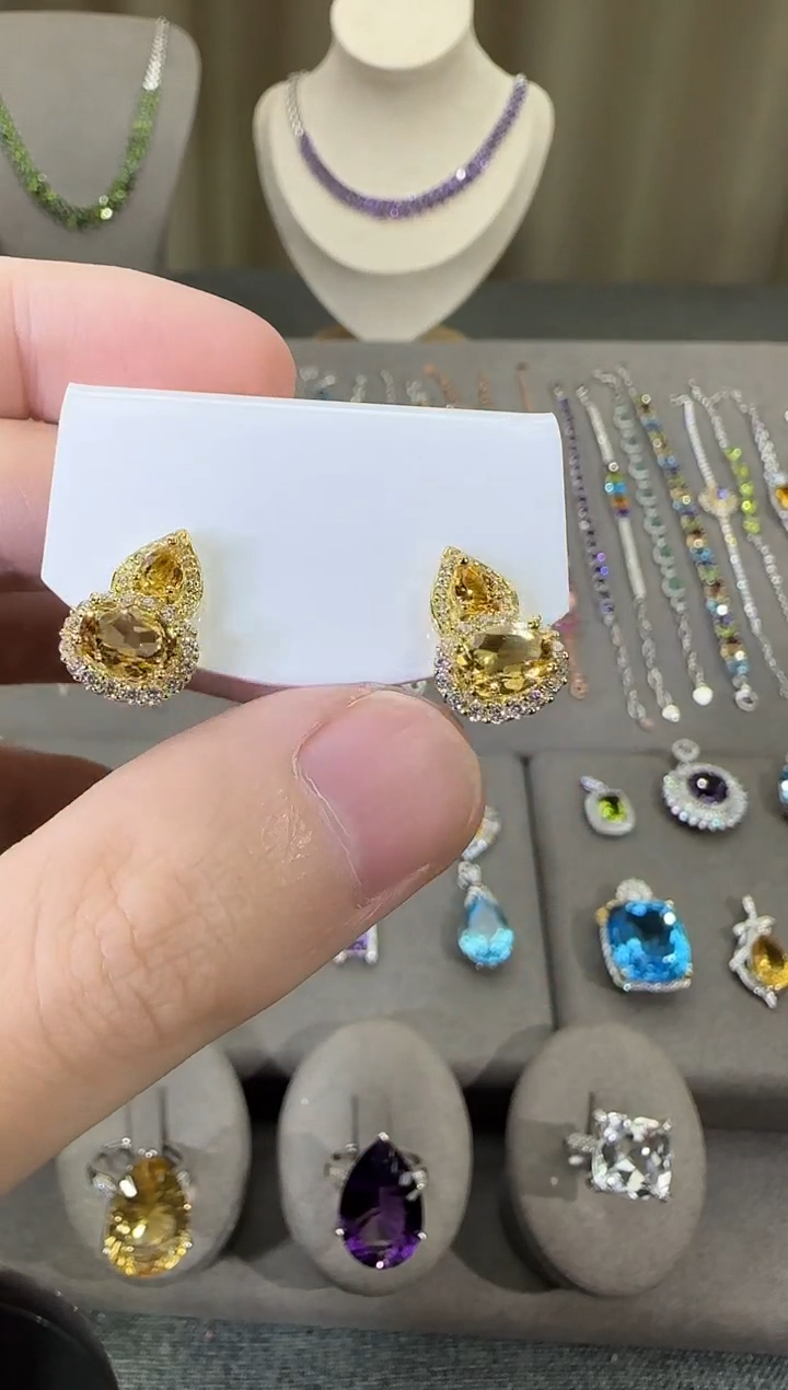 银S925镶嵌耳饰黄晶9*14mm耳钉葫芦设计款