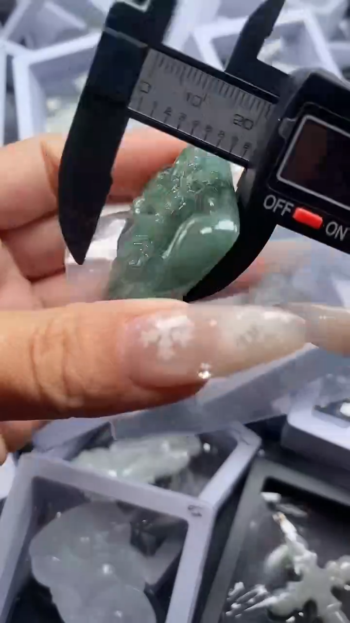 颈饰未镶嵌翡翠2163