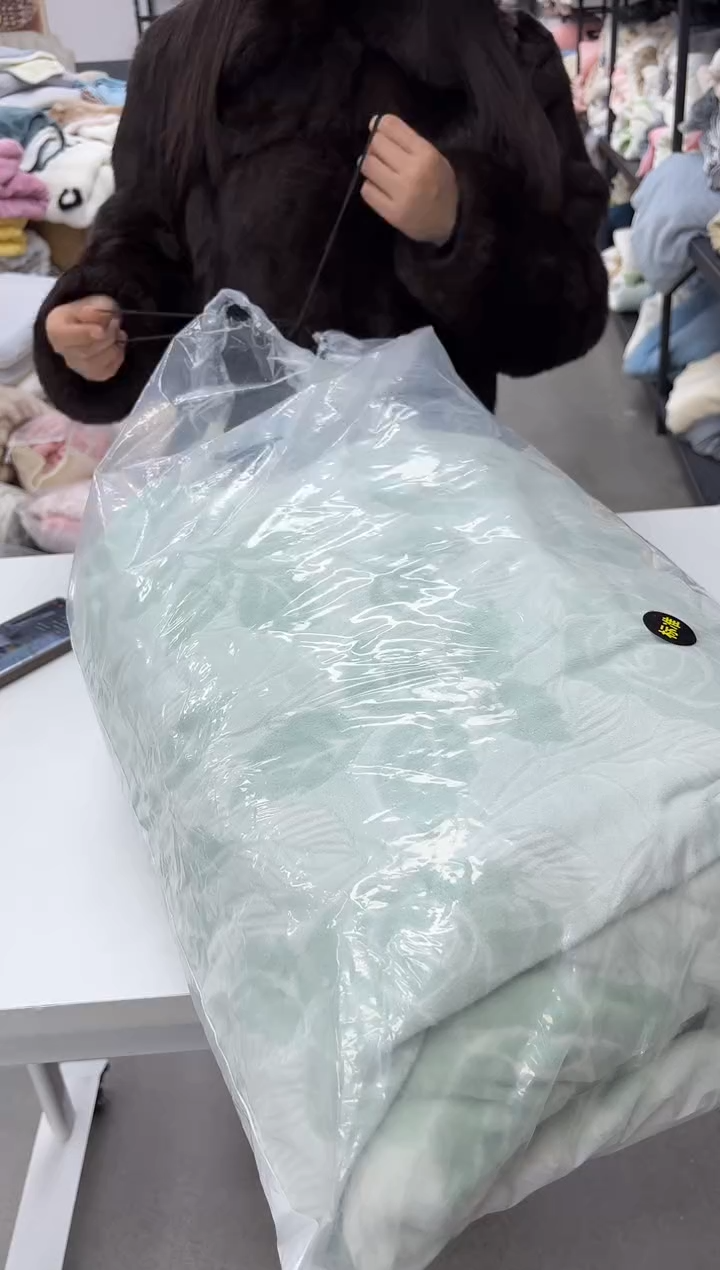 氨纶2米浮雕玫瑰四件套绿色