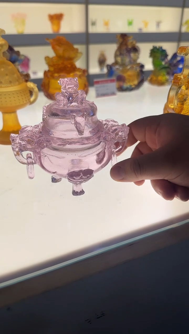 手工艺品琉璃狻猊香炉