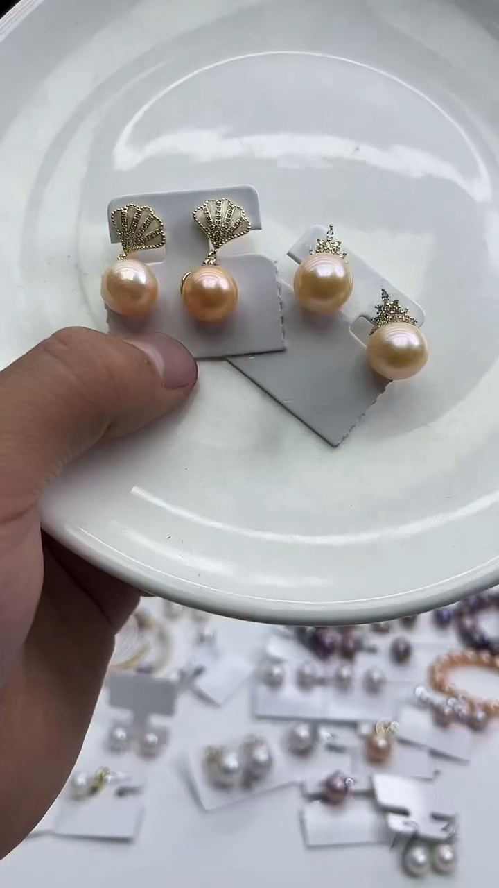 未镶嵌耳饰淡水珍珠中国红色系设计款耳饰(多样性发一）