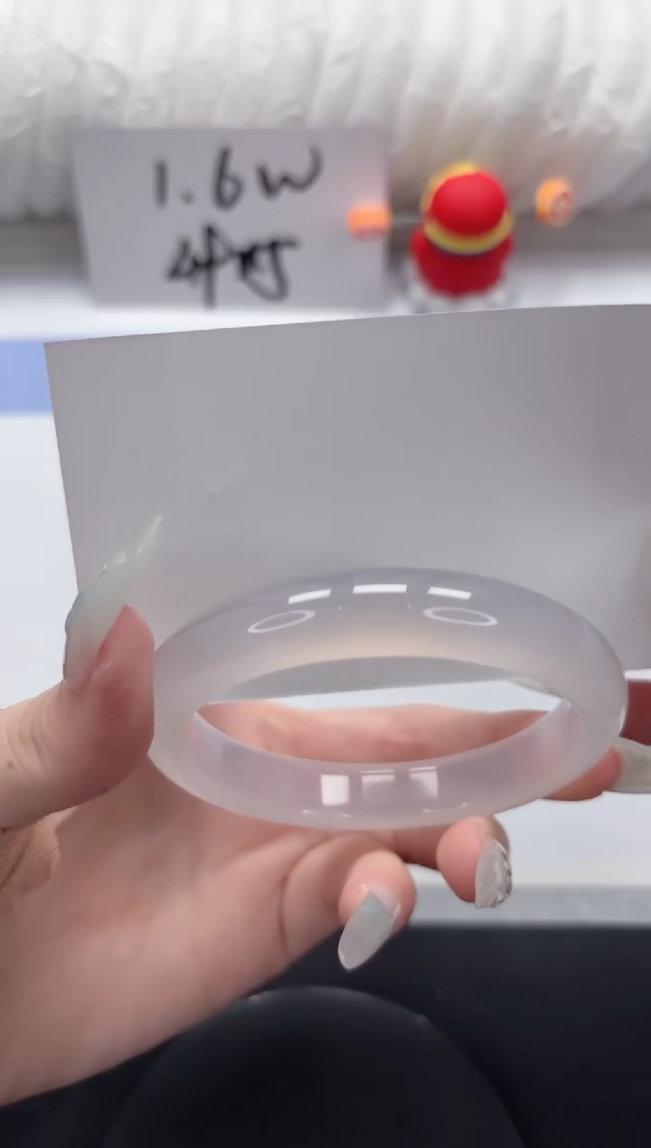 石英质玉手镯未镶嵌A325-56.8