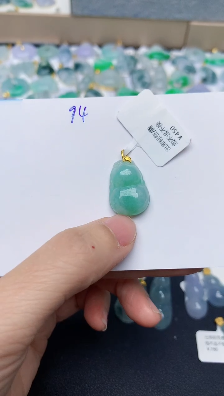【闪购商品】翡翠颈饰18K金镶嵌天然翡翠A货    