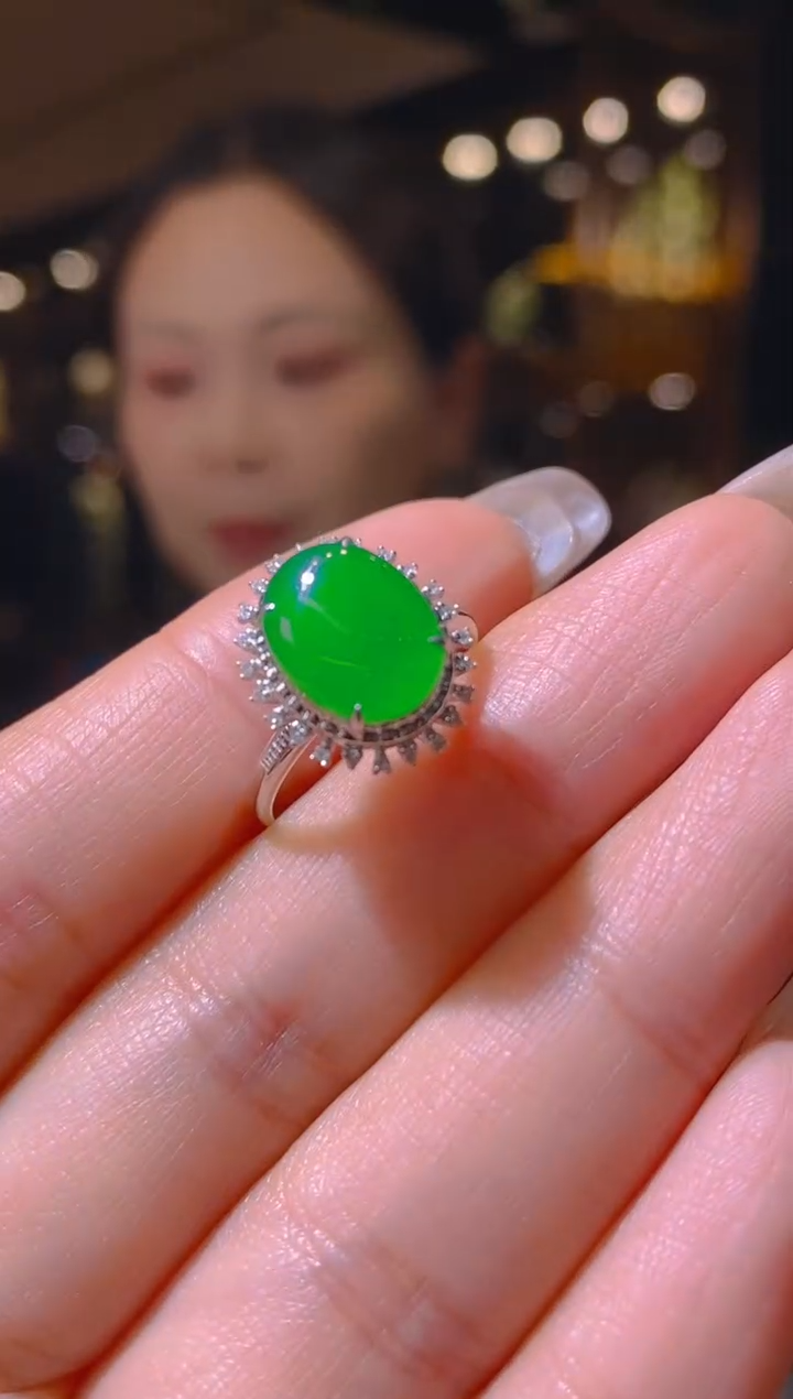 【闪购商品】翡翠戒指18K金镶嵌123   