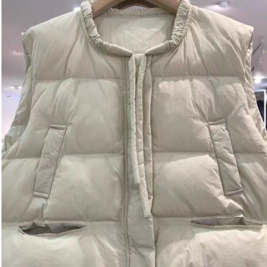 女白色洋气原歌家马甲秋冬时尚保暖短款