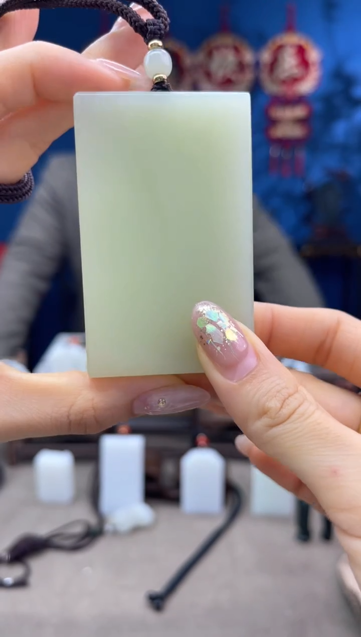 【闪购商品】和田玉未镶嵌颈饰1