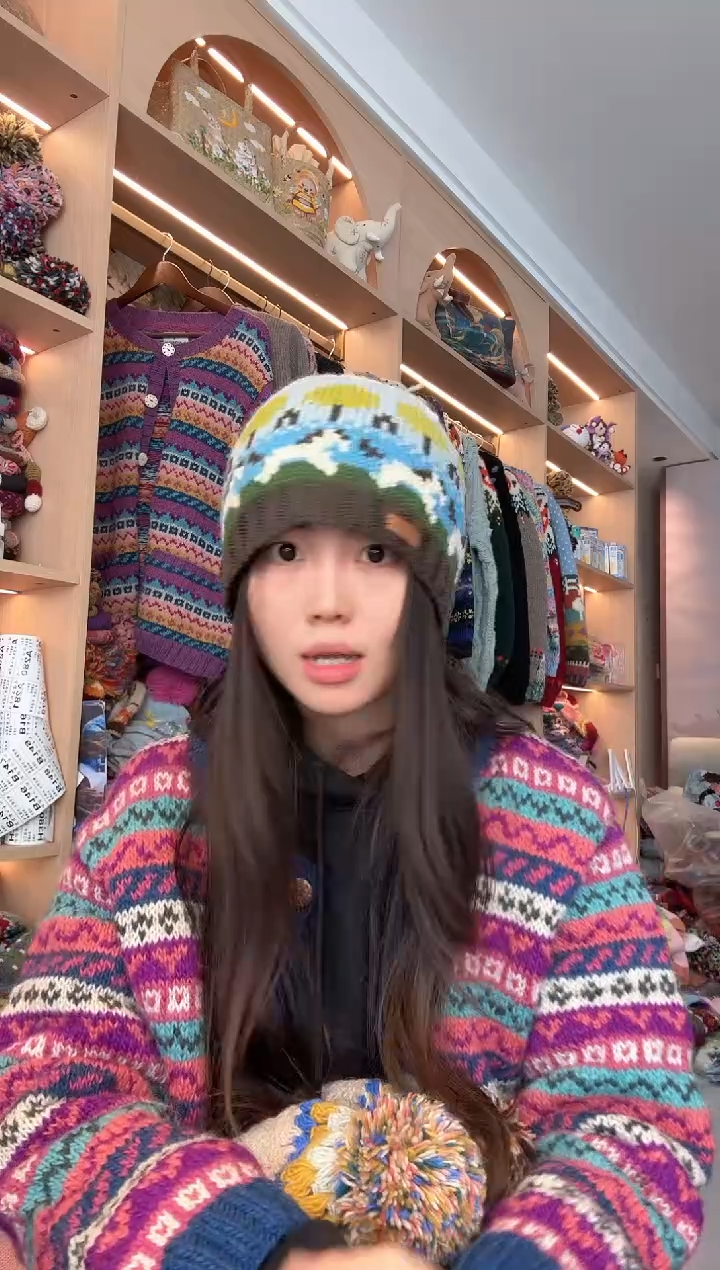 羊毛奔跑小马帽   